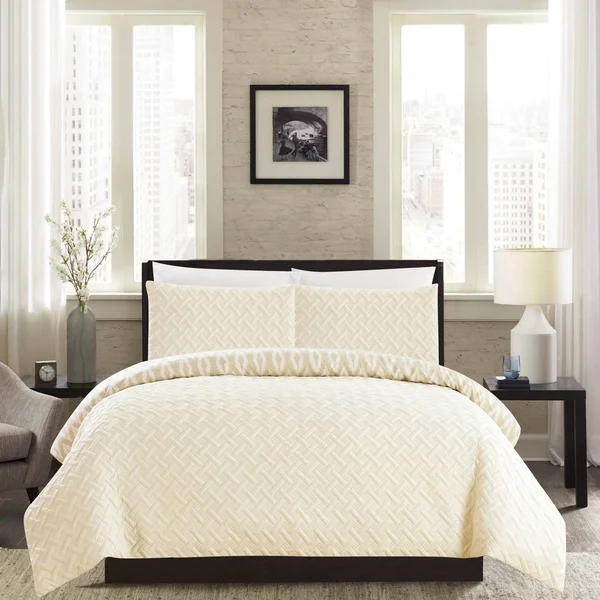 Chic Home Sabina 3 Piece Reversible Comforter Set, Size: Queen, Beige