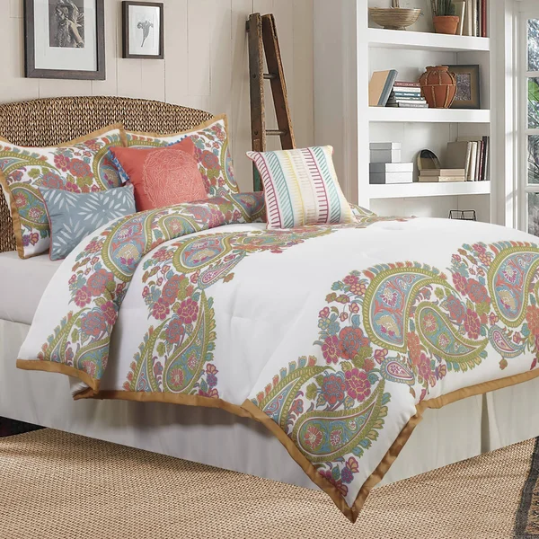 Nanshing Saunders 7 Piece Comforter Set - Queen