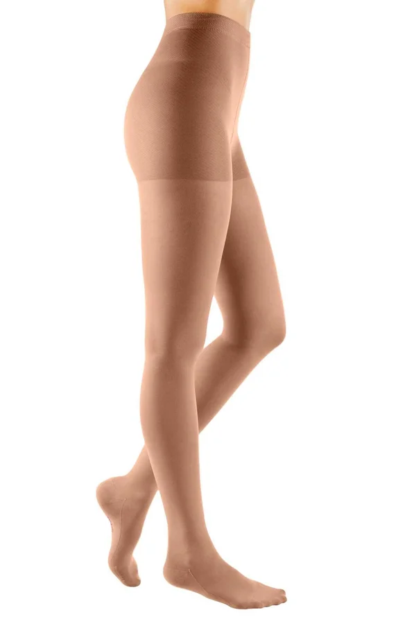 Mediven Comfort 20-30 mmHg Pantyhose - II, Petite, Navy