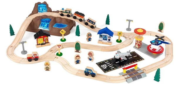 Kidkraft 17826 Bucket Top Mountain Wooden Train Track Set for Kids - Railway with Accessories Included (61 Pieces)