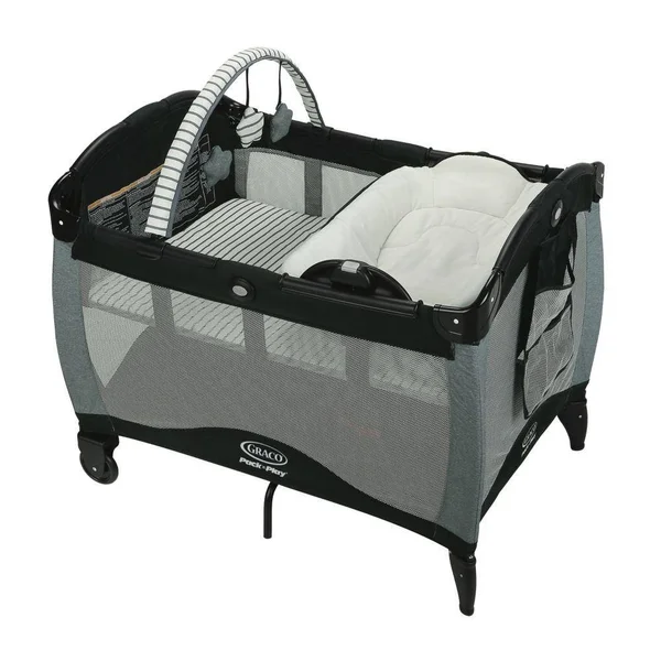 Graco Pack ‘N Play Playard with Reversible Seat & Changer LX in Holt