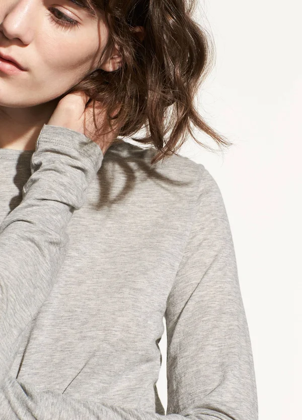 Vince Women's Essential Long Sleeve Crew
