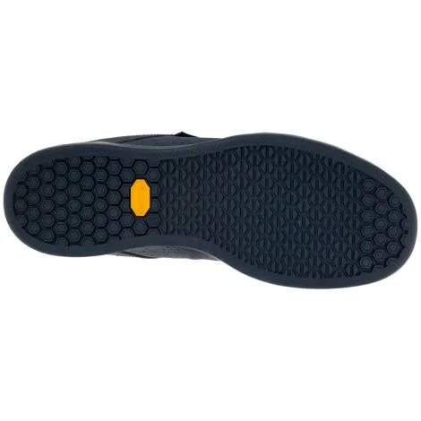 Giro Jacket II Shoes Dark Shadow, Gum 45