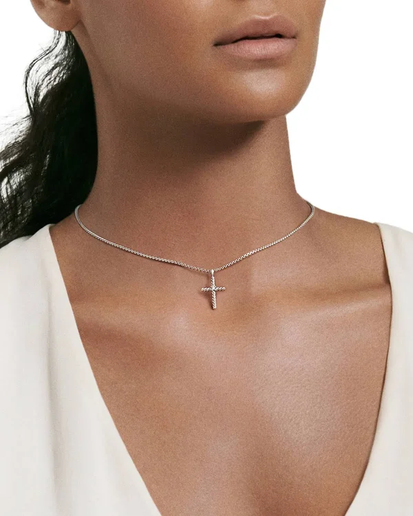 David Yurman Cable Classics Cross Necklace with Diamond - Silver